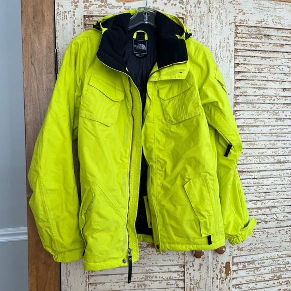 North Face  Shell neon medium women’s jacket - Picture 1 of 6
